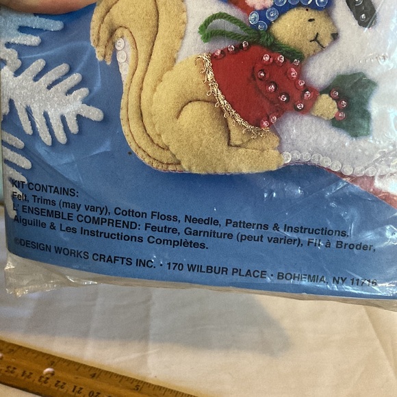 Design Works Crafts Felt Stocking Embroidery Kit Sequin Snowman Raccoon #5029 - Picture 4 of 5